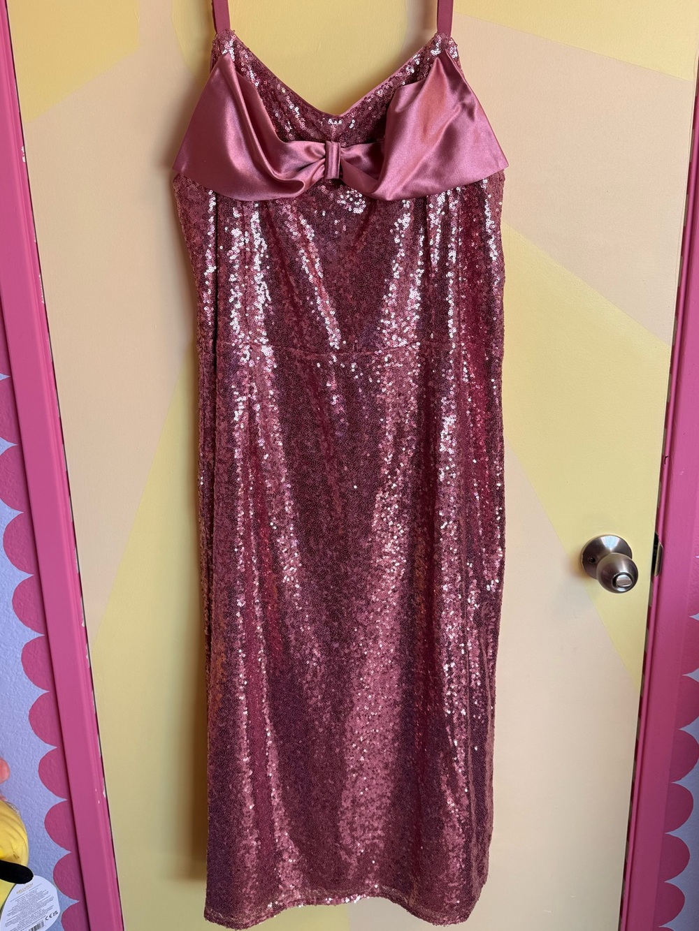 Pink Sequin Malibu Wiggle Dress 4XL Unique Vintage Barbiecore